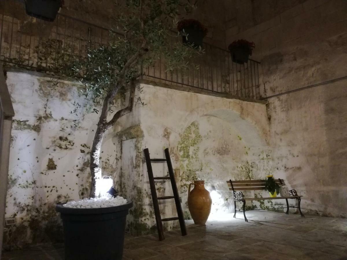Sassi Sotto Le Stelle Matera