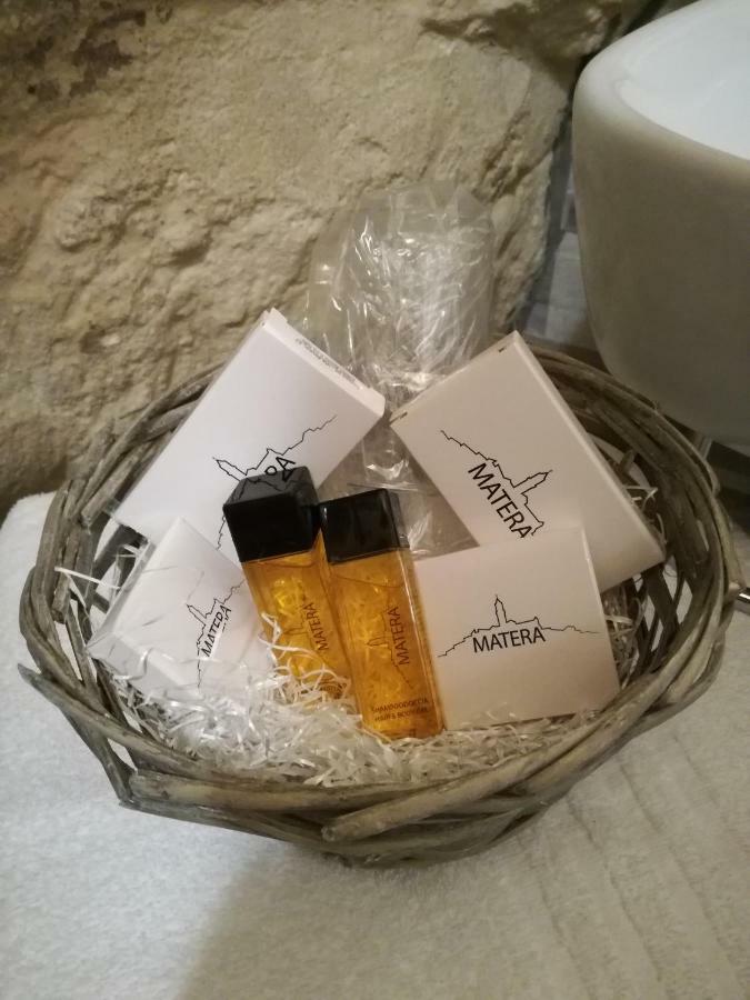 Sassi Sotto Le Stelle * Matera